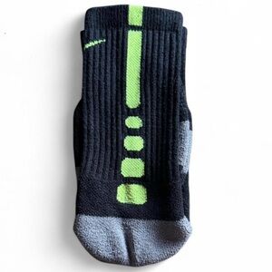 Nike Elite Basketball Socks Youth Small Black Neon Green